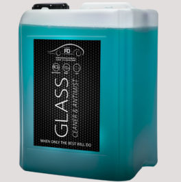 glass cleaner anti mist
